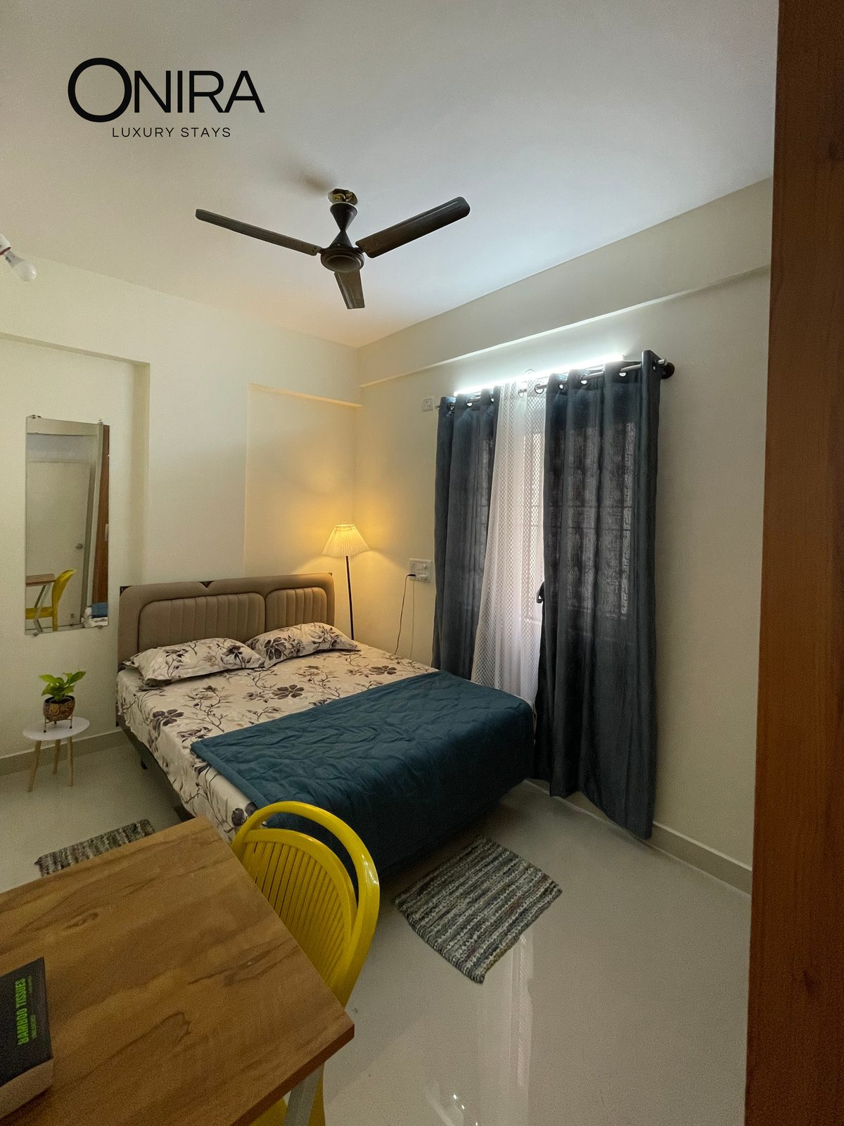 Onira Room