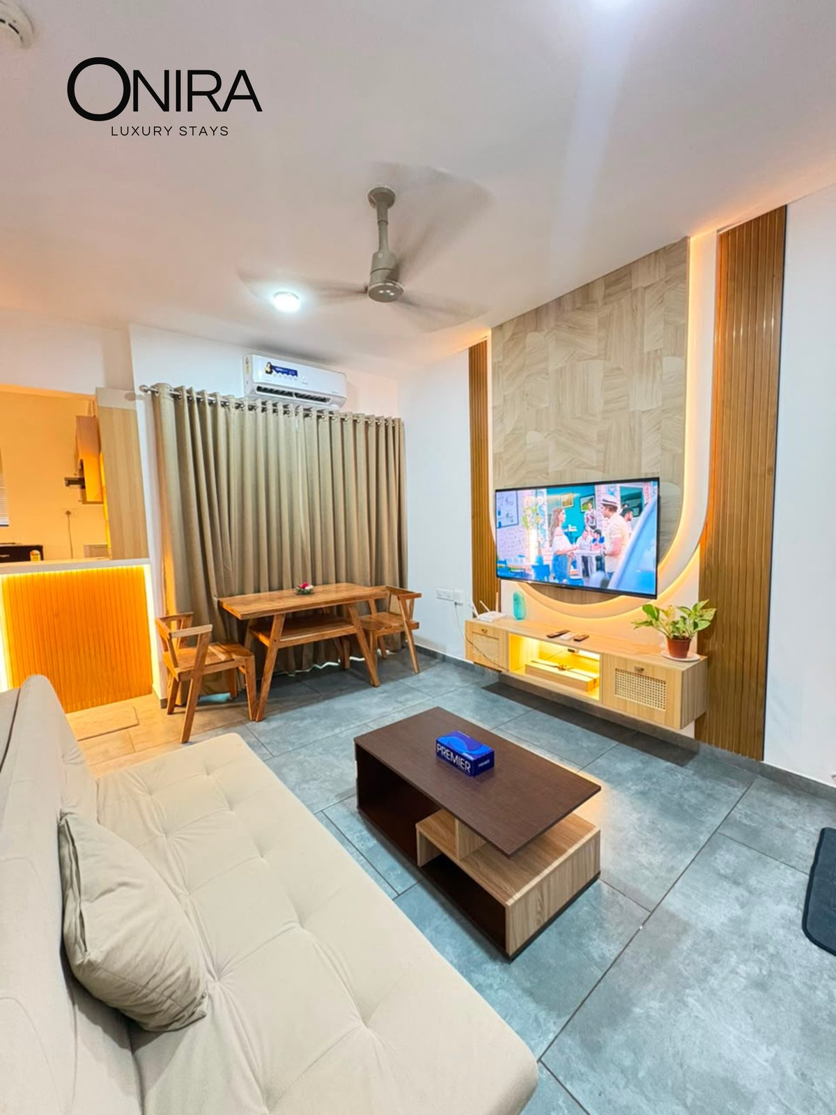 Onira Room
